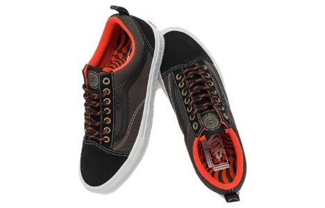 Vans Old Skool x Spitfire Skate Shoes 'Black Red Flame' VN0A5FCBBFM sold by KicksCrew