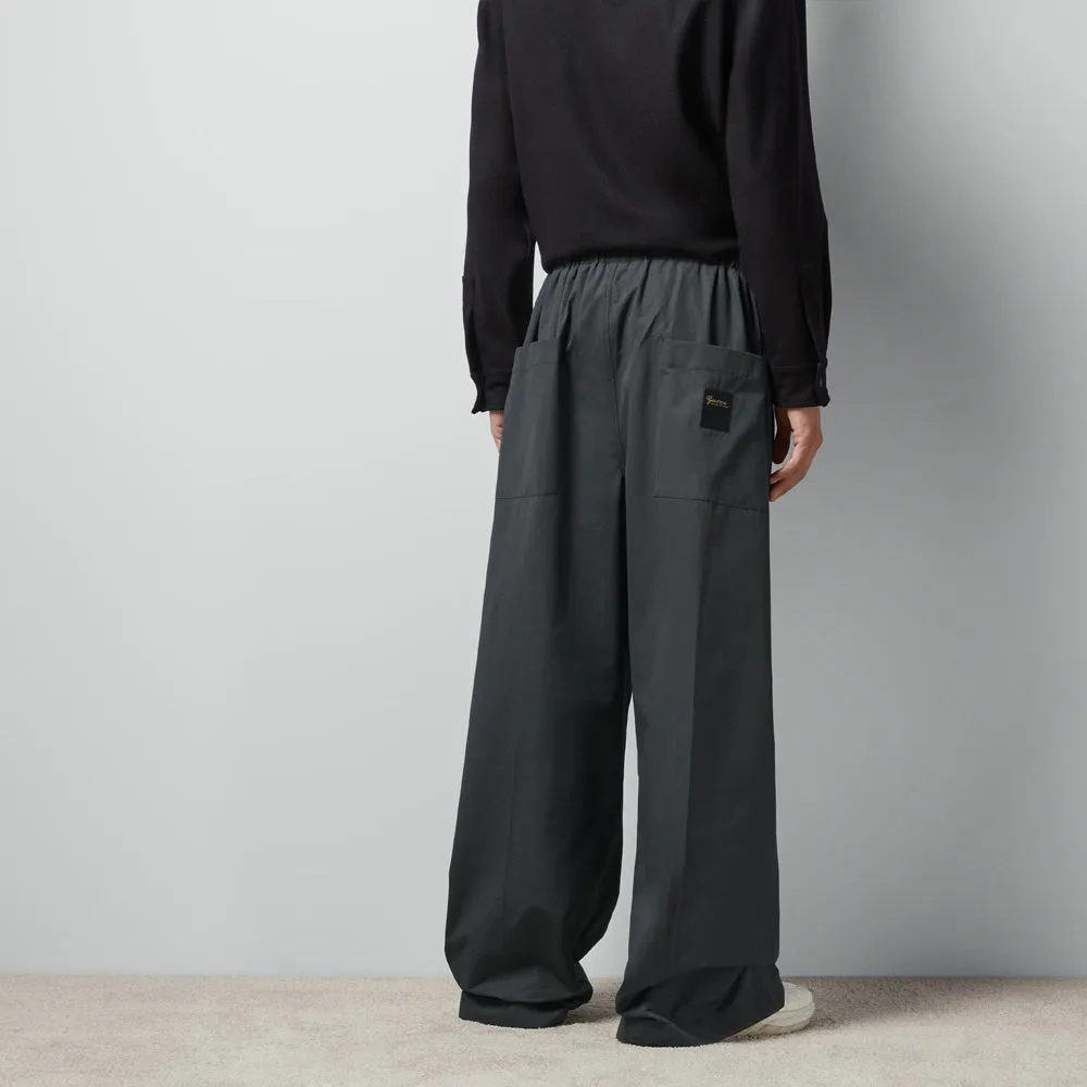 Gucci Cotton Poplin Skater Trouser 'Dark Grey' 769500-ZAJP1-1126 sold by KicksCrew product image thumbnail 4