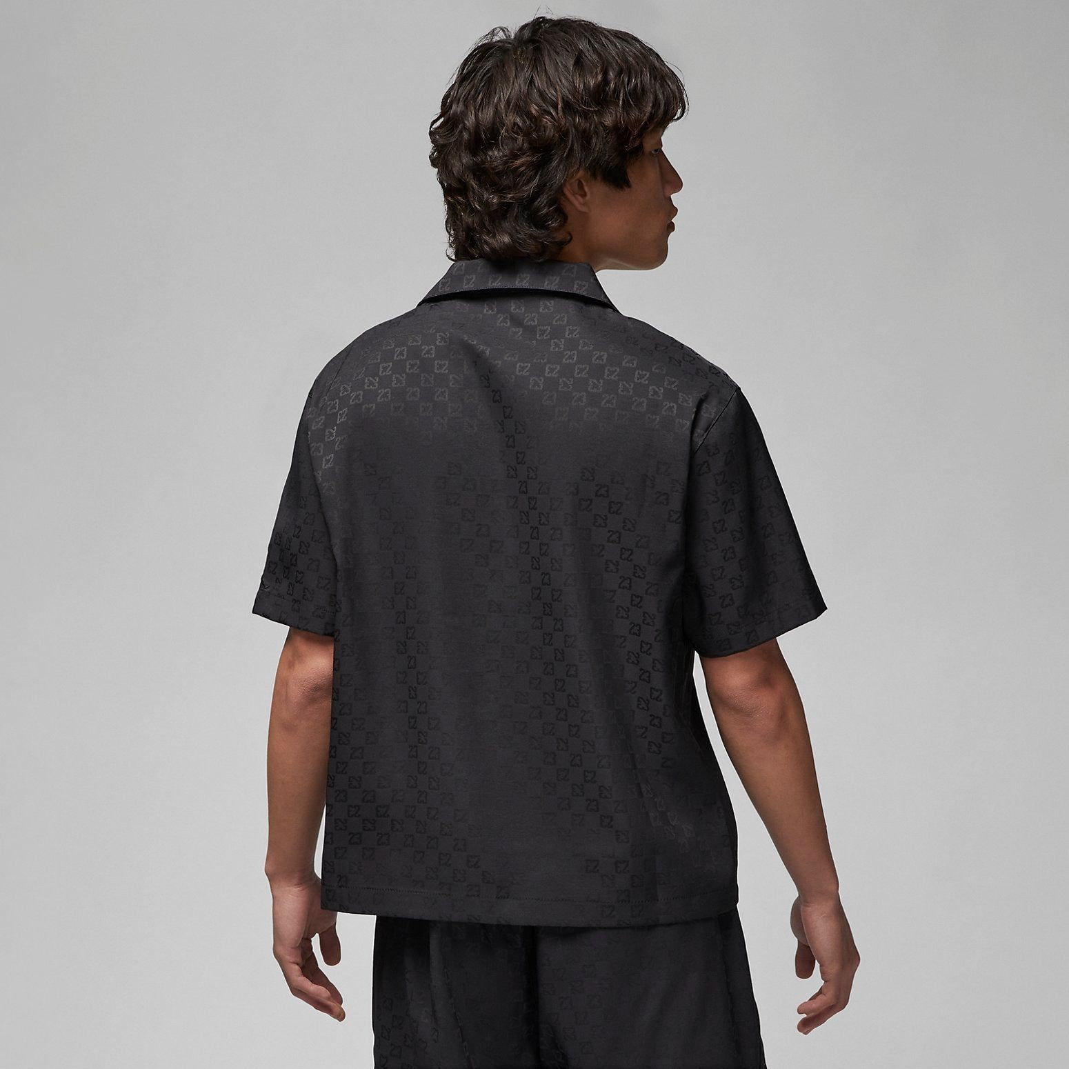 Air Jordan Essential Top 'Black' DX9682-010 sold by KicksCrew product image thumbnail 4