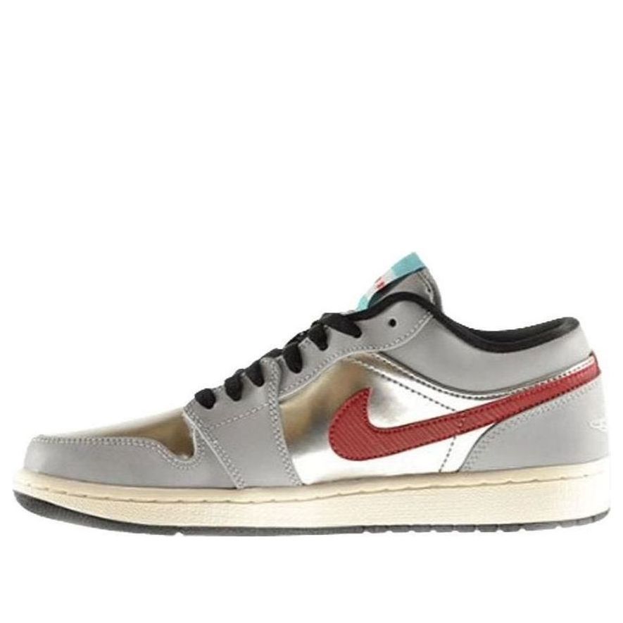 Air Jordan 1 Low 'City Chicago' 641888-005 sold by KicksCrew