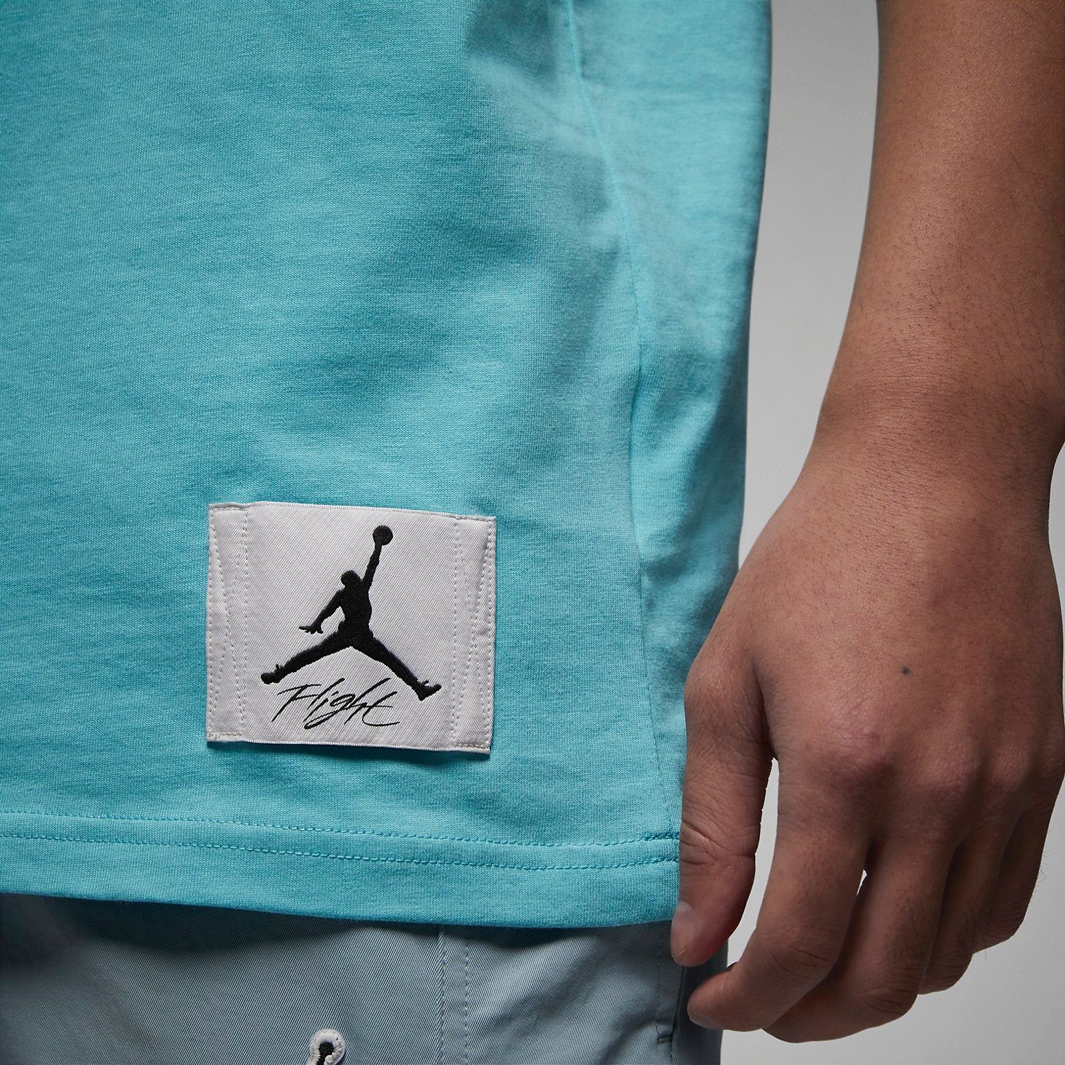 Air Jordan Essentials Tank 'Blue' DX9586-464 sold by KicksCrew product image thumbnail 2