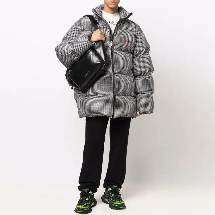 Balenciaga Sporty B Puffer Jacket 'Black White' 681440TLO361070 sold by KicksCrew product image thumbnail 2
