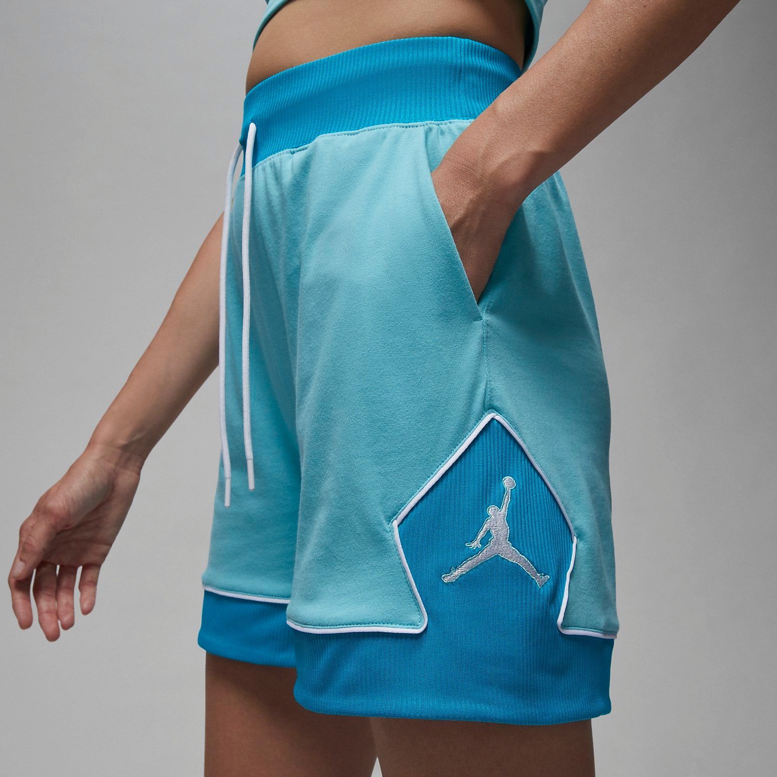(WMNS) Air Jordan Diamond Shorts 'Aqua' DZ3352-464 sold by KicksCrew product image thumbnail 3