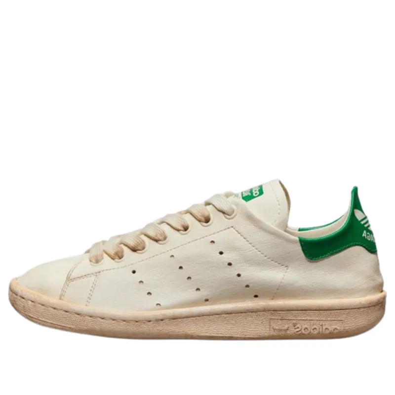 (WMNS) Balenciaga x adidas originals Stan Smith Sneakers 'Vintage White Green' 721836WBDV49703 sold by KicksCrew