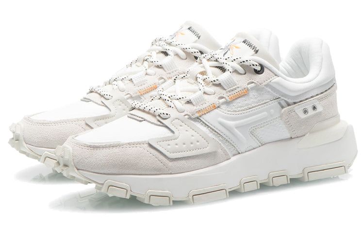 (WMNS) Li-Ning Cloud Blade 'Smoke White' AGCR328-1 sold by KicksCrew product image thumbnail 3