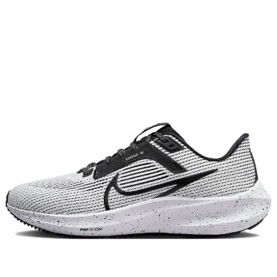 (WMNS) Nike Air Zoom Pegasus 40 'White Black' DV3854-004 sold by KicksCrew