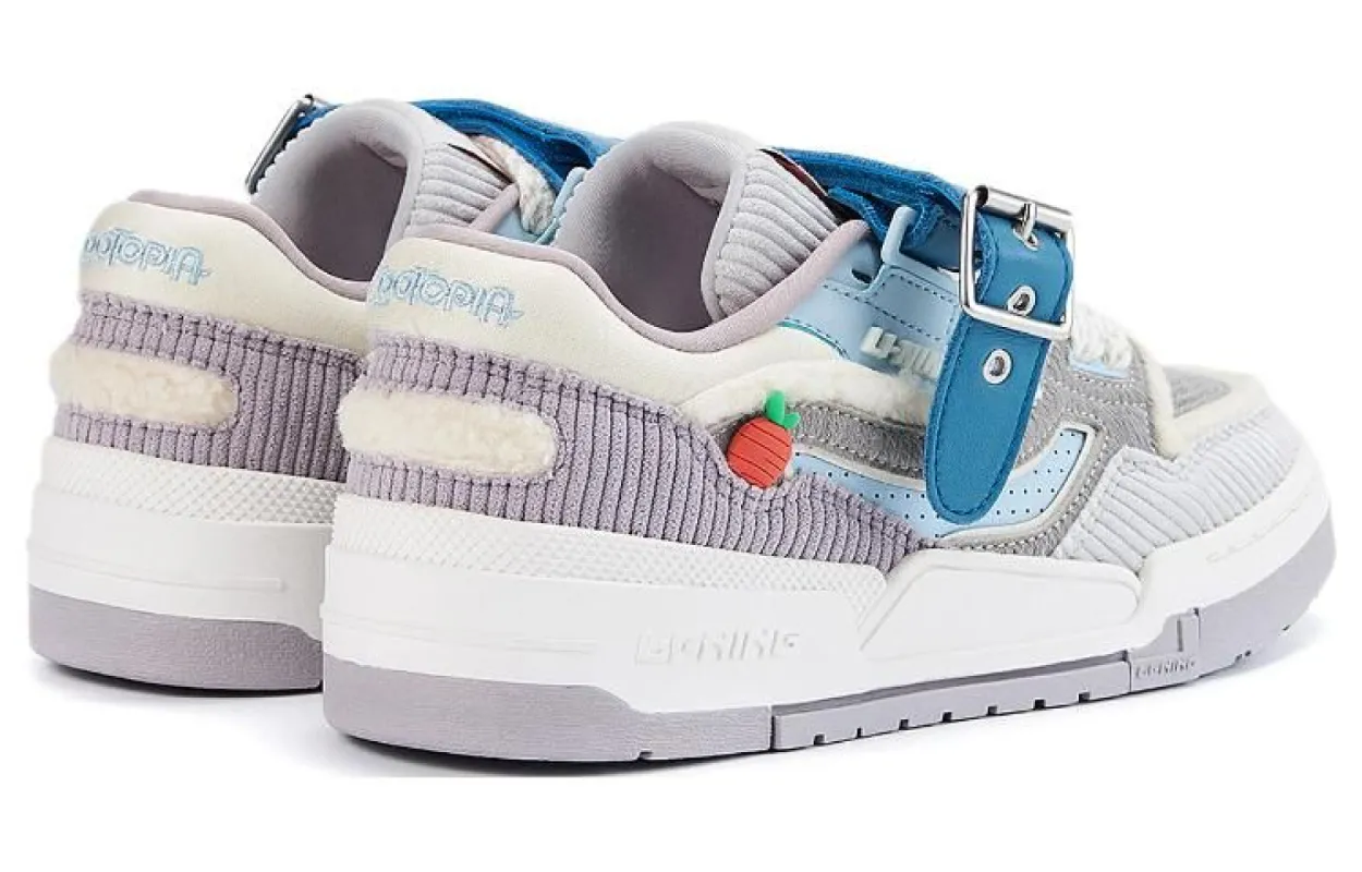 (WMNS) Skechers D'lites 3.0 'Natural Black' 149914-NTBK sold by KicksCrew