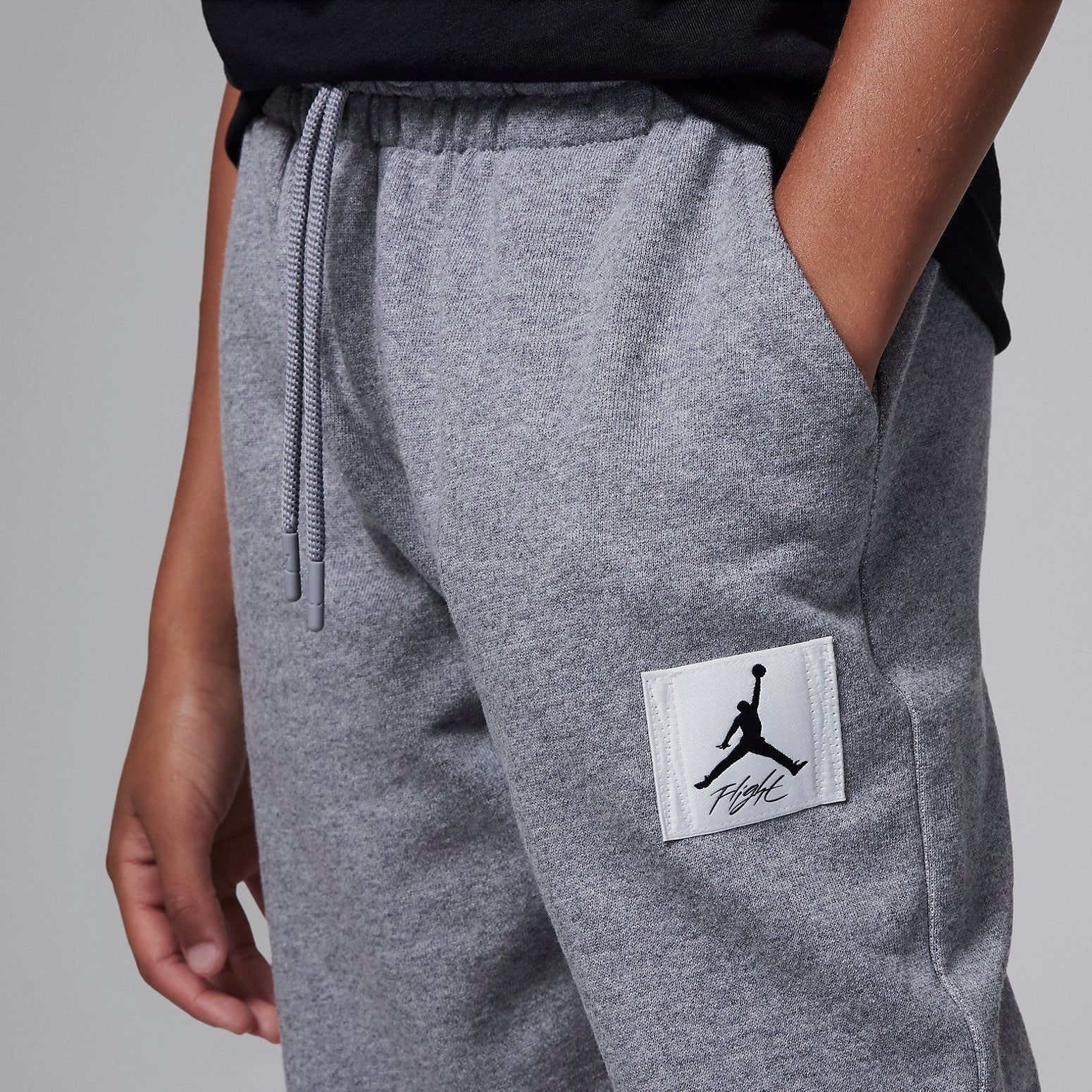(PS) Air Jordan MJ Essentials Fleece Pants 'Carbon Grey' FZ1802-091 sold by KicksCrew product image thumbnail 2