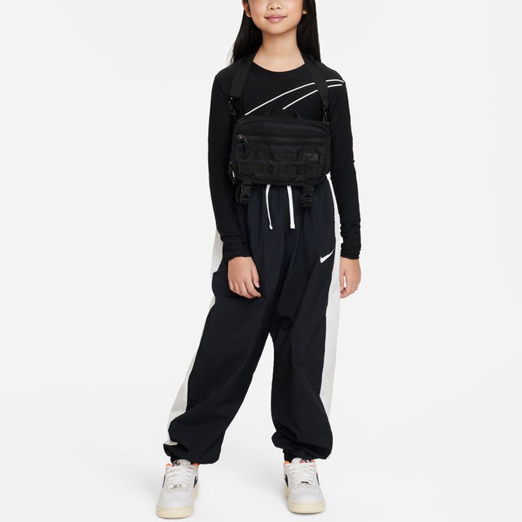 (GS) Nike Sportswear Woven Jogger Pants 'Black' FB1269-010 sold by KicksCrew product image thumbnail 3