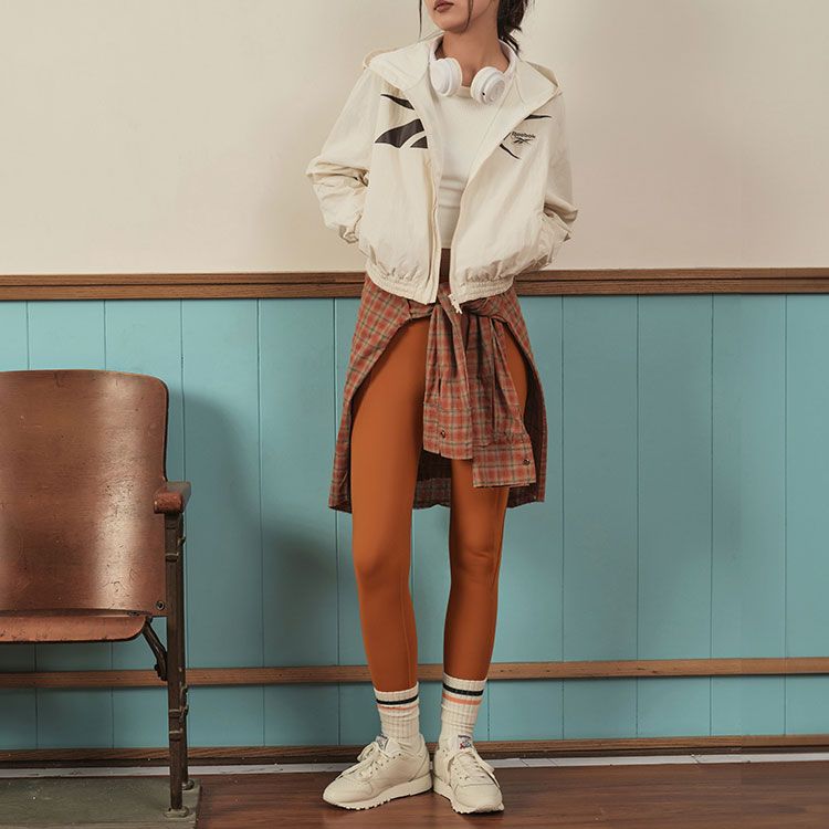 (WMNS) Alexander McQueen Oversized Sneaker 'Gold Crocodile' 553770WHYBQ9075 sold by KicksCrew product image thumbnail 4