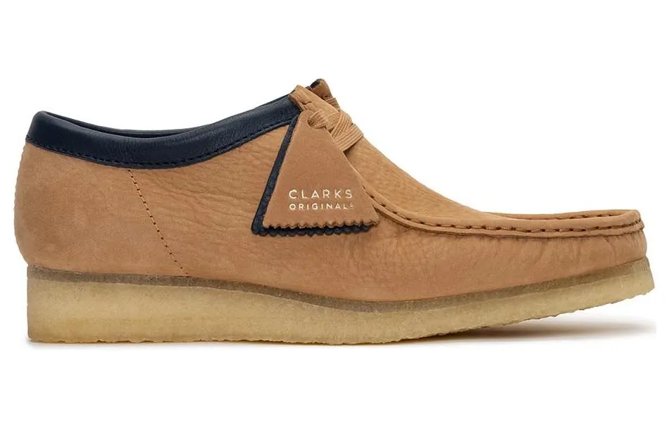 ANTA Life Series Sneakers 'White Black' 112018064-1 sold by KicksCrew product image thumbnail 2