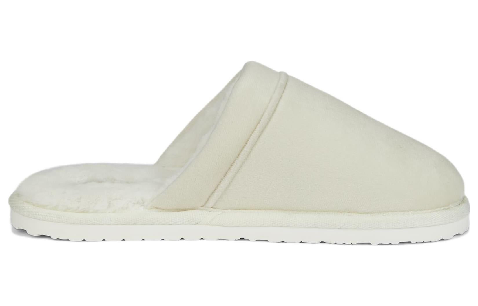 (WMNS) PUMA Fluff Mule BX 'White' 387025-02 sold by KicksCrew product image thumbnail 2
