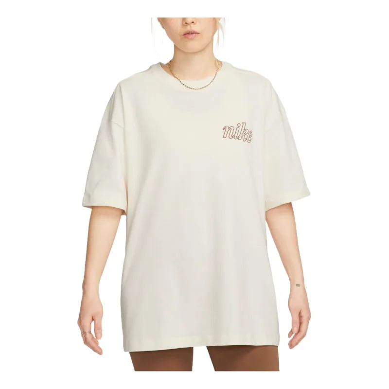(WMNS) Nike Sportswear Bear Graphic Oversized T-shirt Asia Sizing 'Pale Ivory' FQ6010-110 sold by KicksCrew