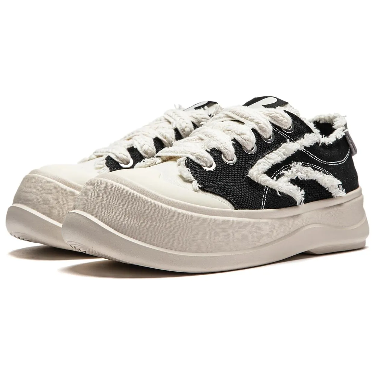 (WMNS) Li-Ning Sugar Platform 'Black Creamy White' AGCU046-1 sold by KicksCrew product image thumbnail 3