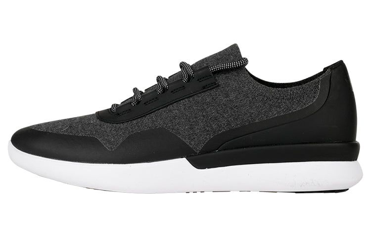 (WMNS) Under Armour Runaway 2.0 Shoes 'Black' 3020997-100 sold by KicksCrew product image thumbnail 2