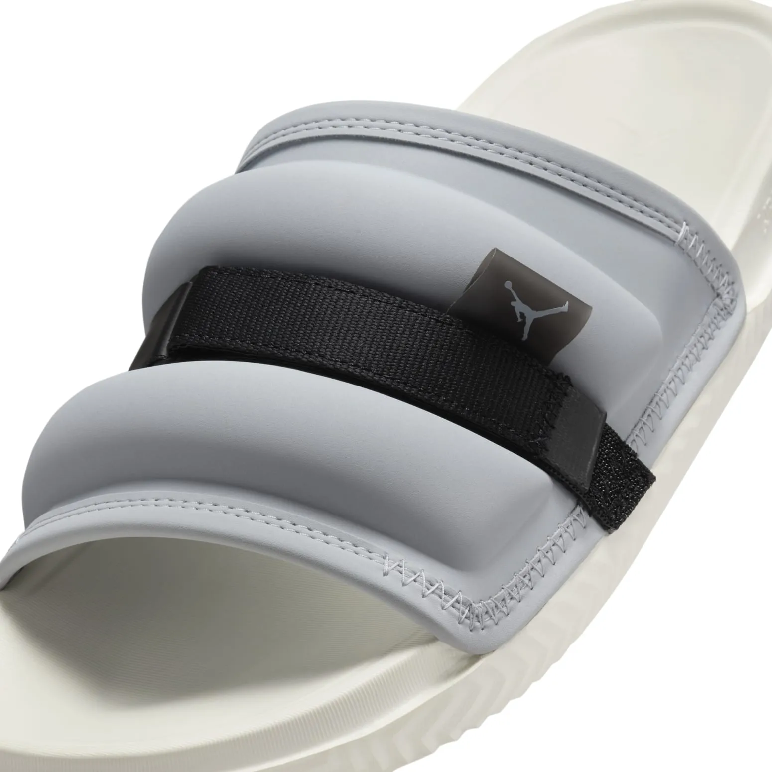 Air Jordan Super Play Slide 'Wolf Grey Sail' DM1683-005 sold by KicksCrew product image thumbnail 5