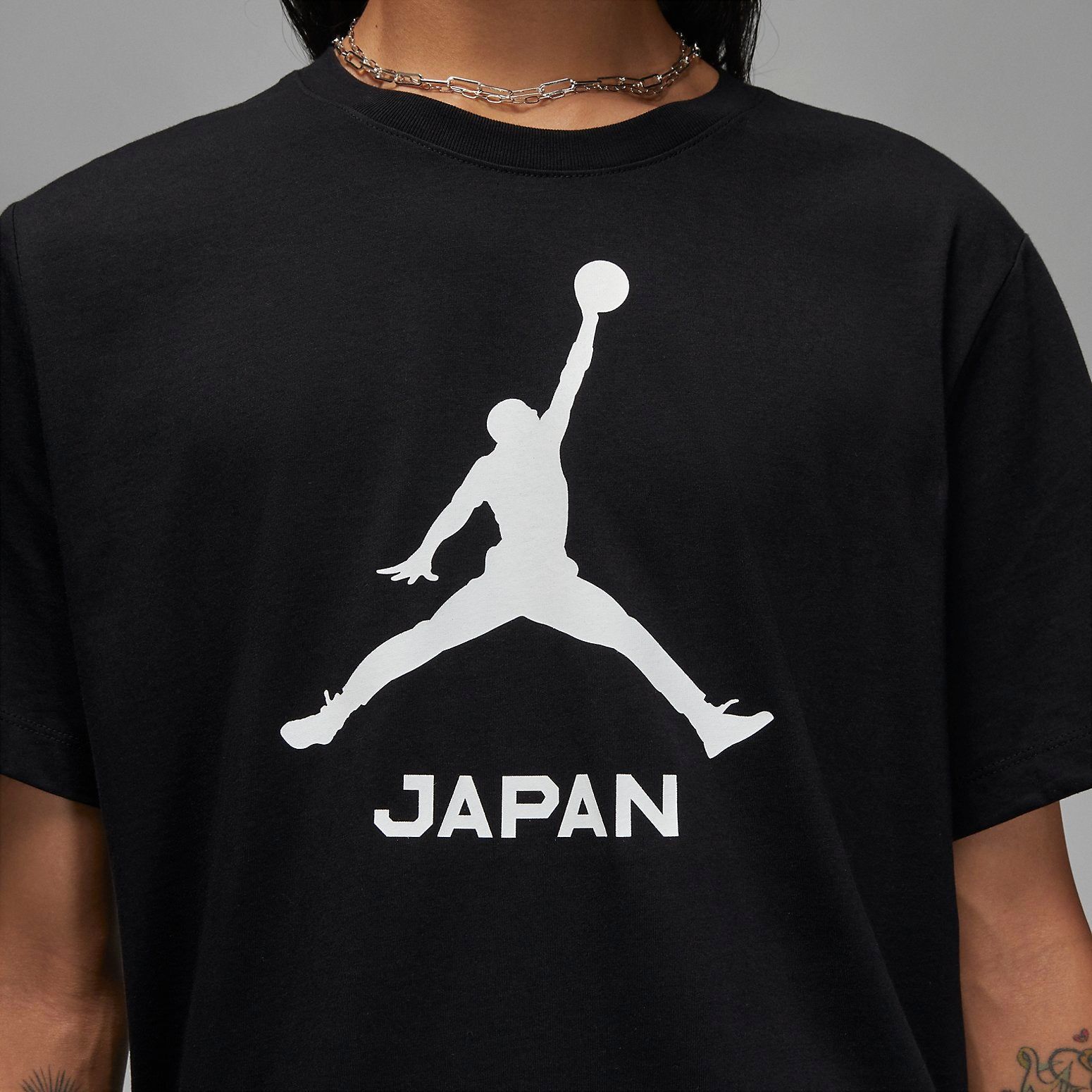 Air Jordan Logo JAPAN T-Shirt 'Black' FD9474-010 sold by KicksCrew product image thumbnail 2