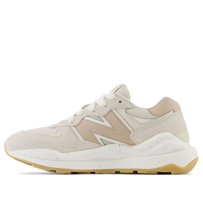 (WMNS) New Balance 5740 'Timberwolf Grey' W5740UDA sold by KicksCrew