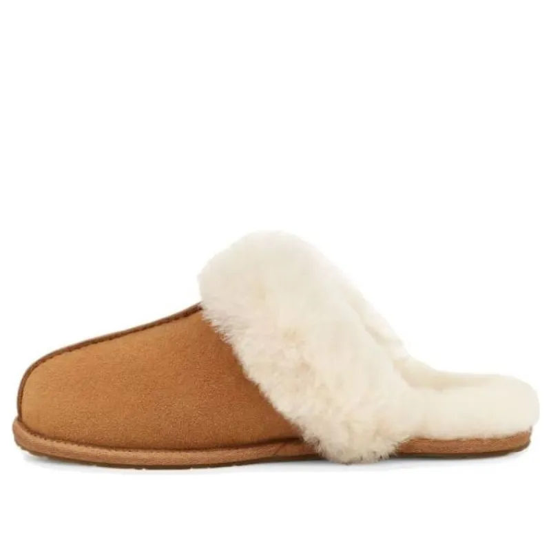 (WMNS) UGG Scuffette II Regenerate Slipper 'Chestnut' 1143953-CHE sold by KicksCrew