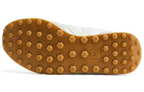 Veja Rio Branco Alveomesh 'White Pierre Natural' RB012382 sold by KicksCrew
