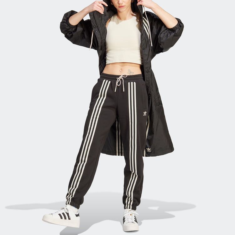 (WMNS) adidas Adicolor 70s 3-Stripes Sweatpants 'Black' IK7855 sold by KicksCrew product image thumbnail 4