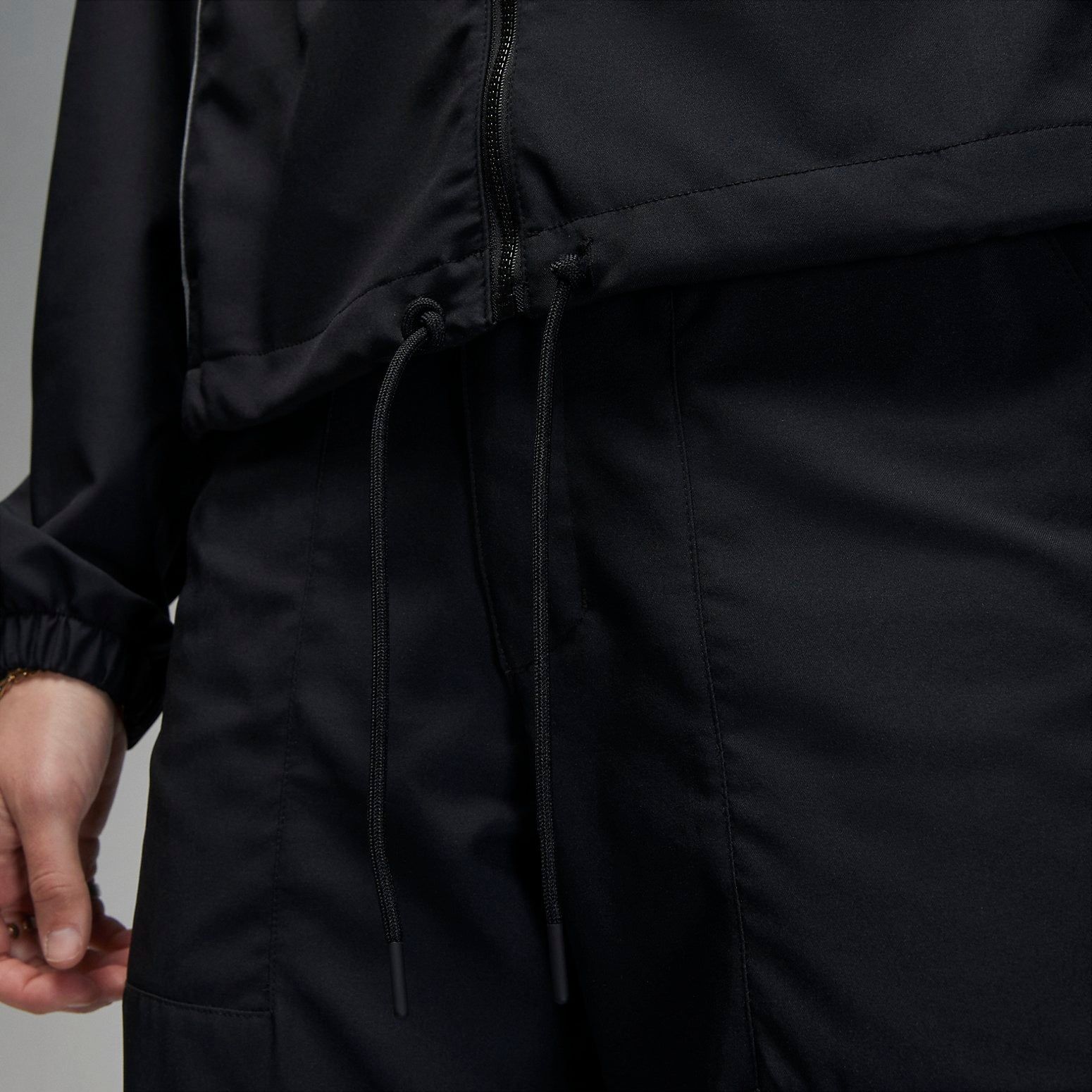 (WMNS) Air Jordan Woven Jacket 'Black' DZ3198-010 sold by KicksCrew product image thumbnail 4