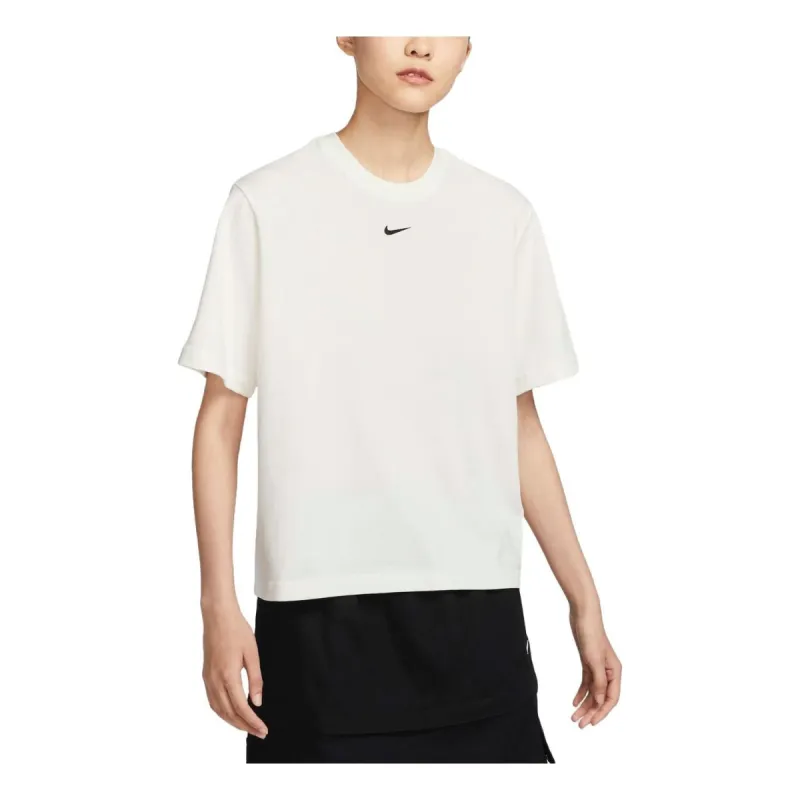 ★★Nike★★ Sportswear Essential LBR T-shirt W White Black WMNS) Nike AS W Nike Sportswear ESSNTL Tee BF LBR White