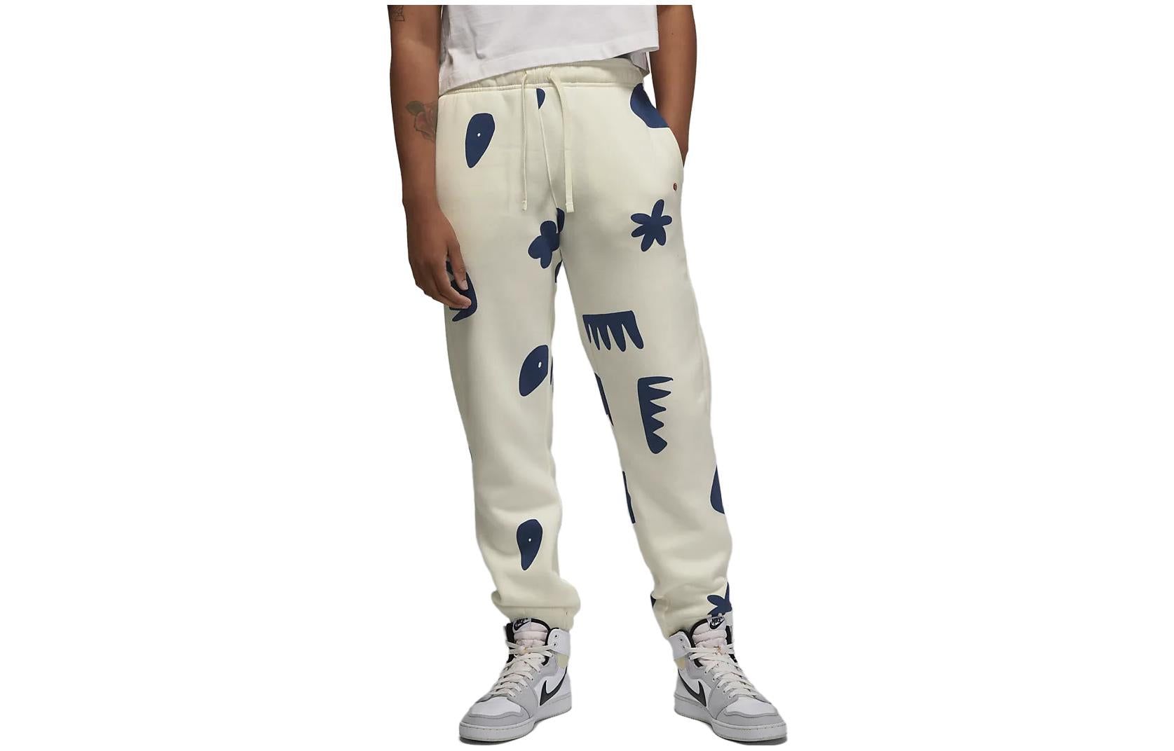 (WMNS) Air Jordan Artist Series By Mia Lee Fleece Pants 'White' DV2008-133 sold by KicksCrew product image thumbnail 2