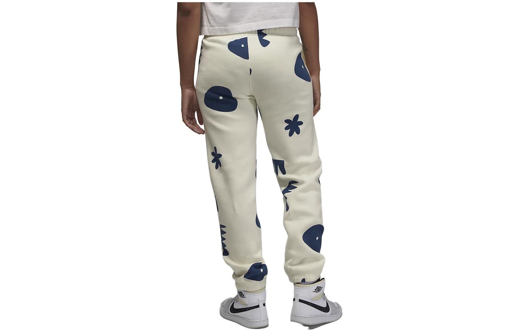 (WMNS) Air Jordan Artist Series By Mia Lee Fleece Pants 'White' DV2008-133 sold by KicksCrew product image thumbnail 3