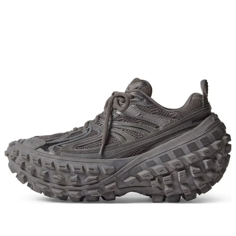 (WMNS) Balenciaga Bouncer Defender Screw Sneakers 'Grey' 685611W2RAA2000 sold by KicksCrew