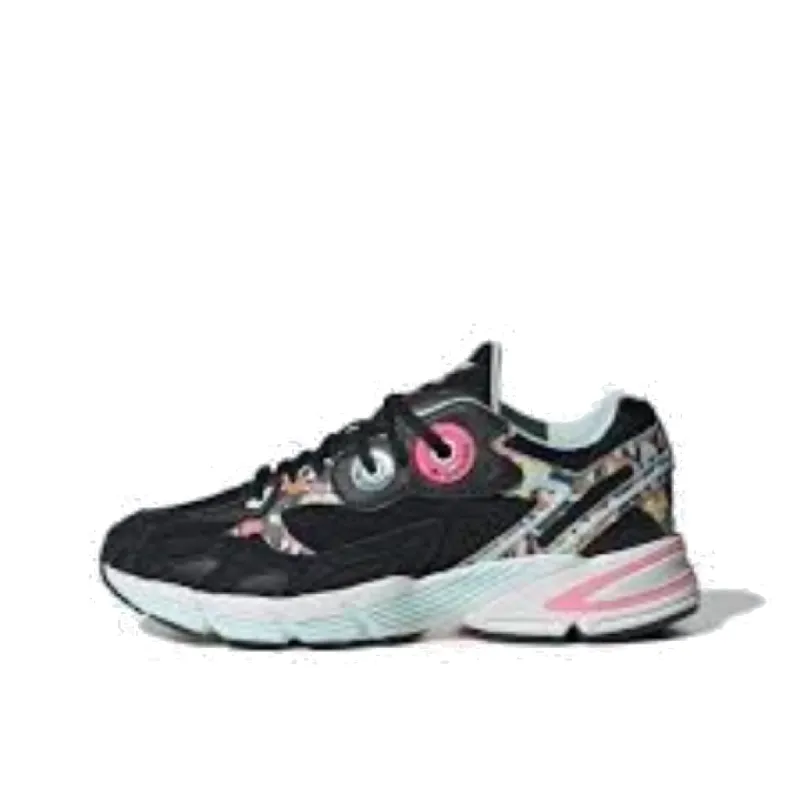 (WMNS) adidas Astir 'Black' HR0091 sold by KicksCrew