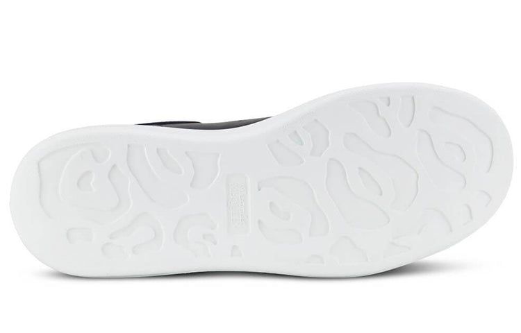 Alexander McQueen Oversized Sneaker 'Black White Sole' 553680WHGP51000 sold by KicksCrew product image thumbnail 5