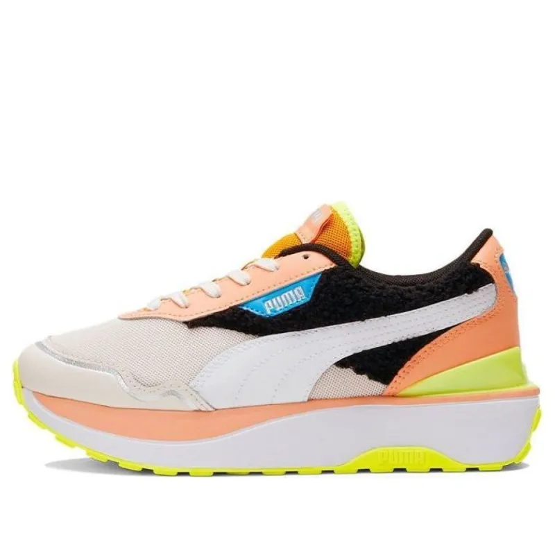 (WMNS) Puma Cruise Rider 'Cuddle' 385518-01 sold by KicksCrew