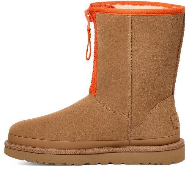 (WMNS) UGG Classic Short Zipper Tape Logo Boot 'Chestnut' 1144035-CHE sold by KicksCrew
