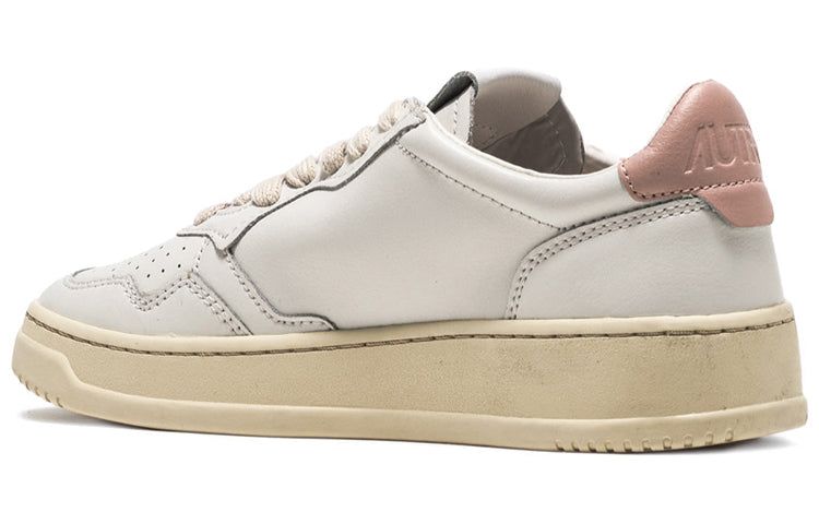 (WMNS) Autry Medalist Leather Low 'White Pink' AULM-LL16 sold by KicksCrew product image thumbnail 3