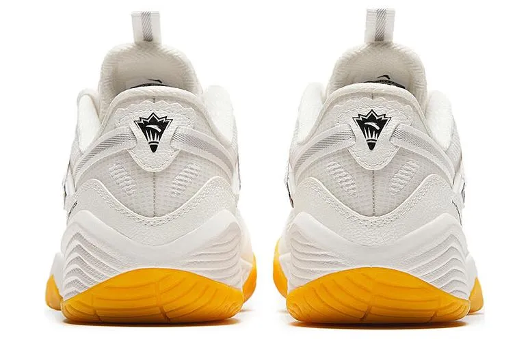 (WMNS) ANTA Casual Shoes 'White Silver Orange' 922424401-1 sold by KicksCrew product image thumbnail 4