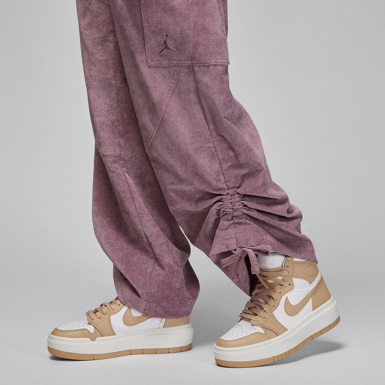 (WMNS) Air Jordan Corduroy Chicago Pants 'Purple Pink' FD8209-508 sold by KicksCrew product image thumbnail 4