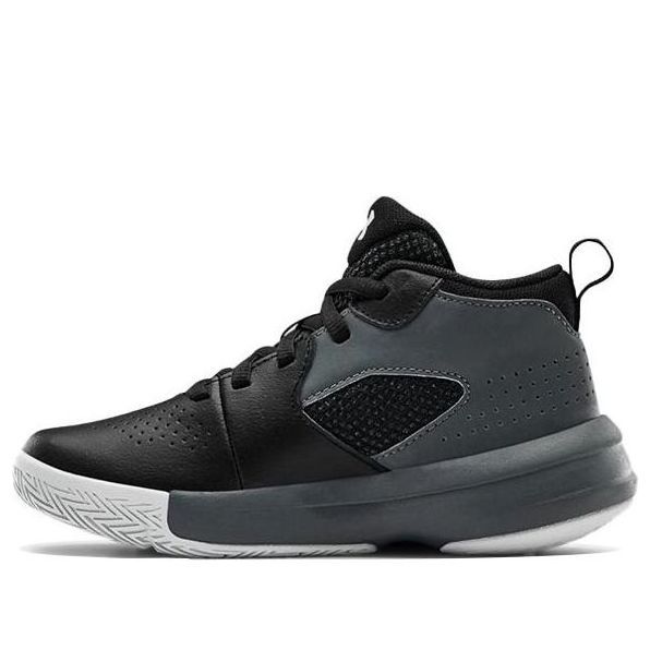 (PS) Under Armour Lockdown 5 'Grey Black' 3023534-001 sold by KicksCrew