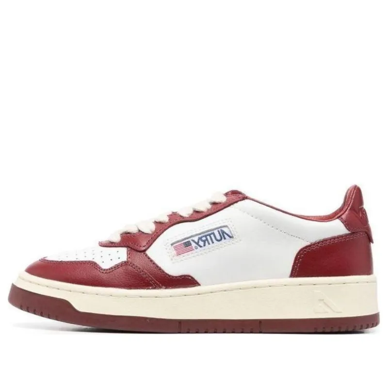 (WMNS) AUTRY Medalist Low Bicolor 'White Burgundy' AULW-WB35 sold by KicksCrew