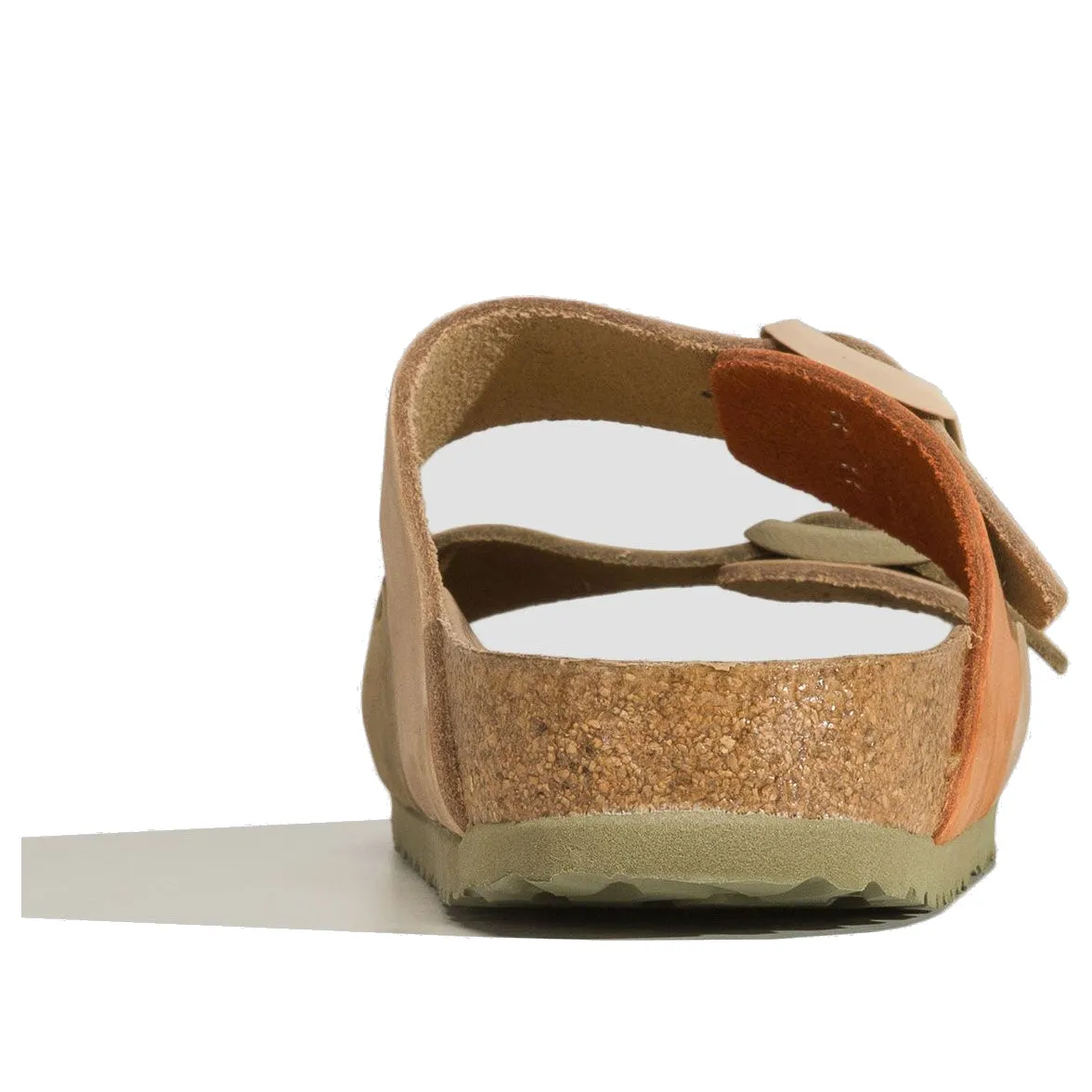 (WMNS) Birkenstock Arizona Split Sandals 'Sandcastle Faded Khaki' 1019422 sold by KicksCrew product image thumbnail 4
