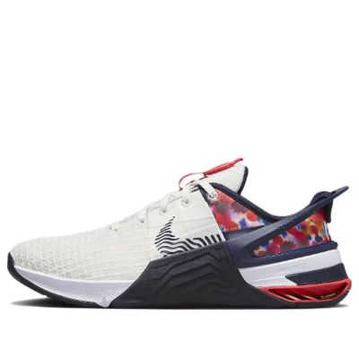 (WMNS) Nike Metcon 8 FlyEase 'White Midnight Navy' DO9381-101 sold by KicksCrew