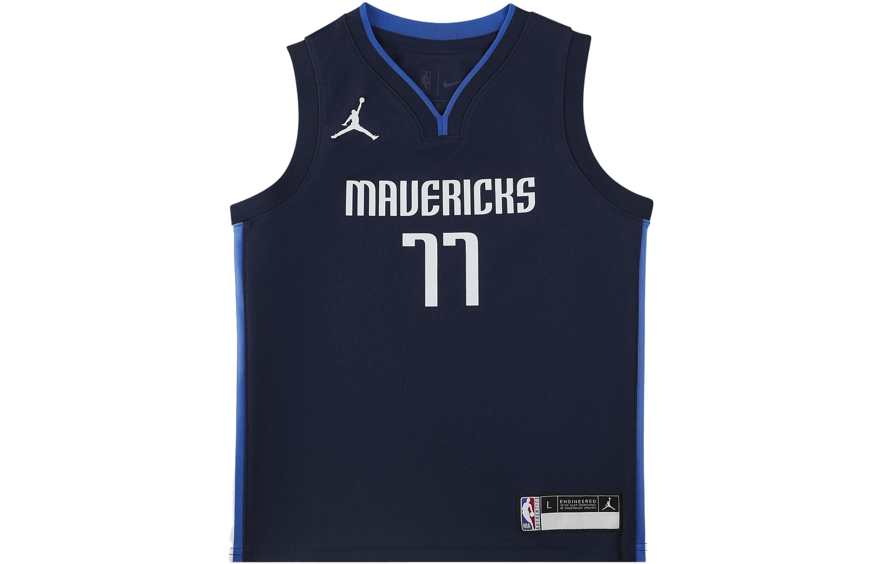 (GS) Air Jordan Dallas Mavericks Dirk Nowitzki Signed Jersey 'Navy' DR1056-419 sold by KicksCrew product image thumbnail 2
