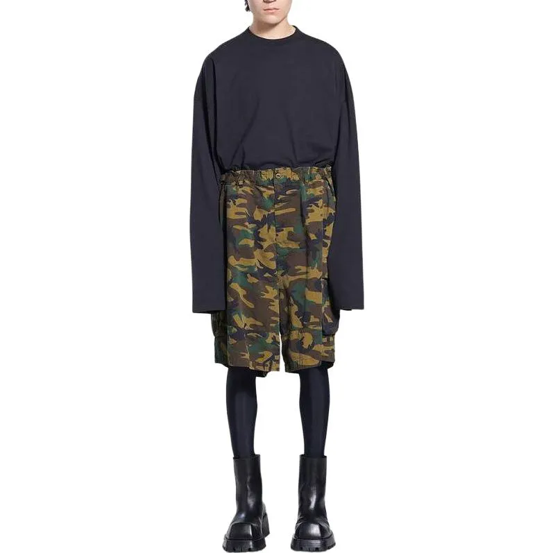 Balenciaga Camouflage Cargo Kick Shorts 'Green' 681257TKL142840 sold by KicksCrew product image thumbnail 3