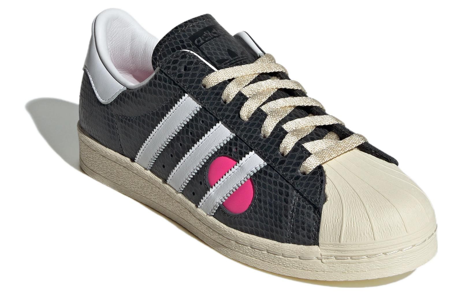 adidas Face Studios x Superstar 82 'Carbon' IG4125 sold by KicksCrew product image thumbnail 4