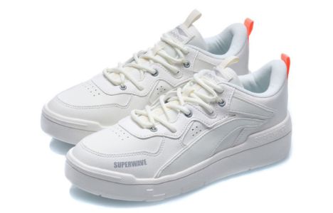 (WMNS) Li-Ning Superwave Low 'White' AGCQ228-1 sold by KicksCrew