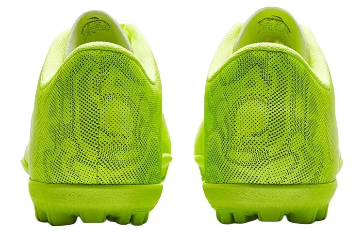ANTA Soccer Series Sneakers 'Green White' 912222203-4 sold by KicksCrew product image thumbnail 2