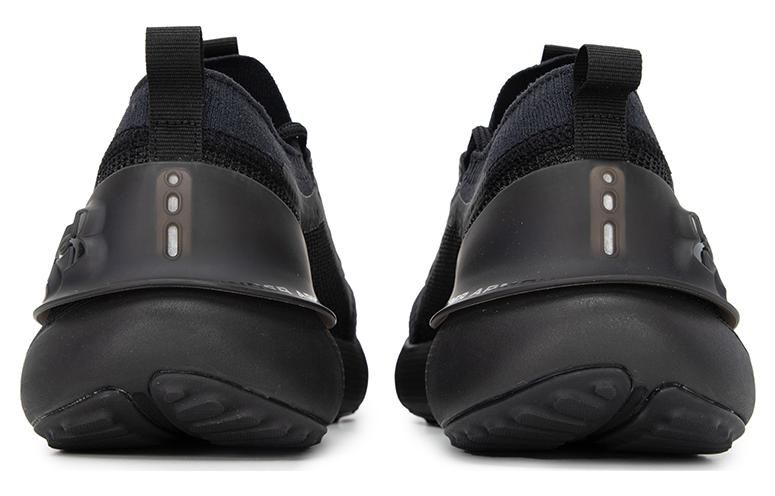 Under Armour HOVR Phantom 3 SE 'Triple Black' 3026582-001 sold by KicksCrew product image thumbnail 4