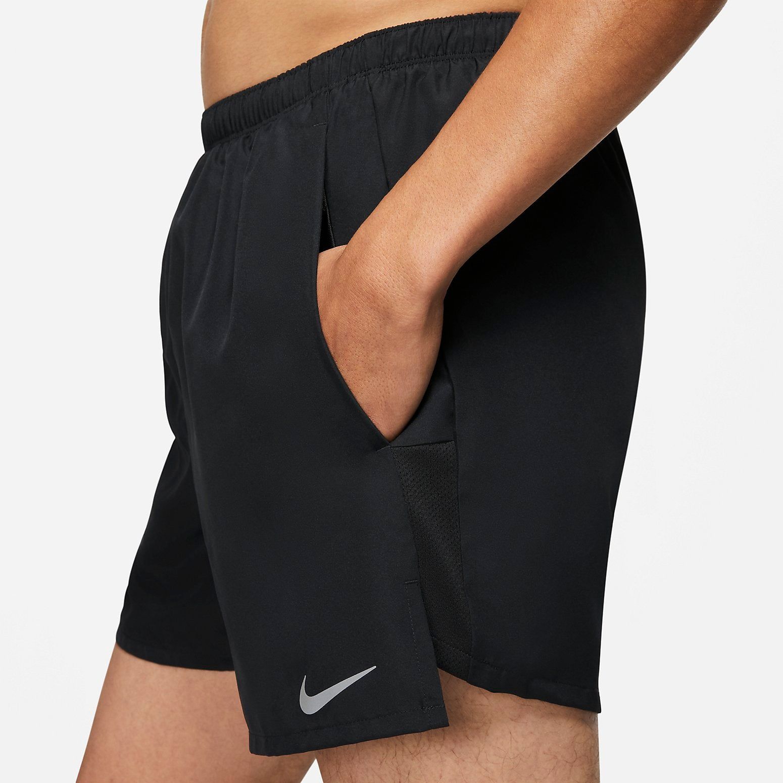 Nike Challenger Running Short 'Black' CZ9063-010 sold by KicksCrew product image thumbnail 2