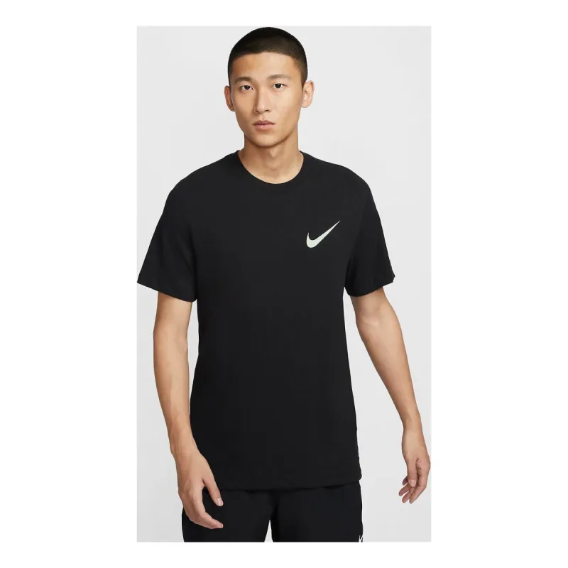 Nike  T FQ3867-010 sold by KicksCrew