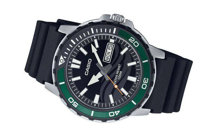 CASIO Analog 'Black Verdent Green' MTD-125-1AVDF sold by KicksCrew product image thumbnail 2